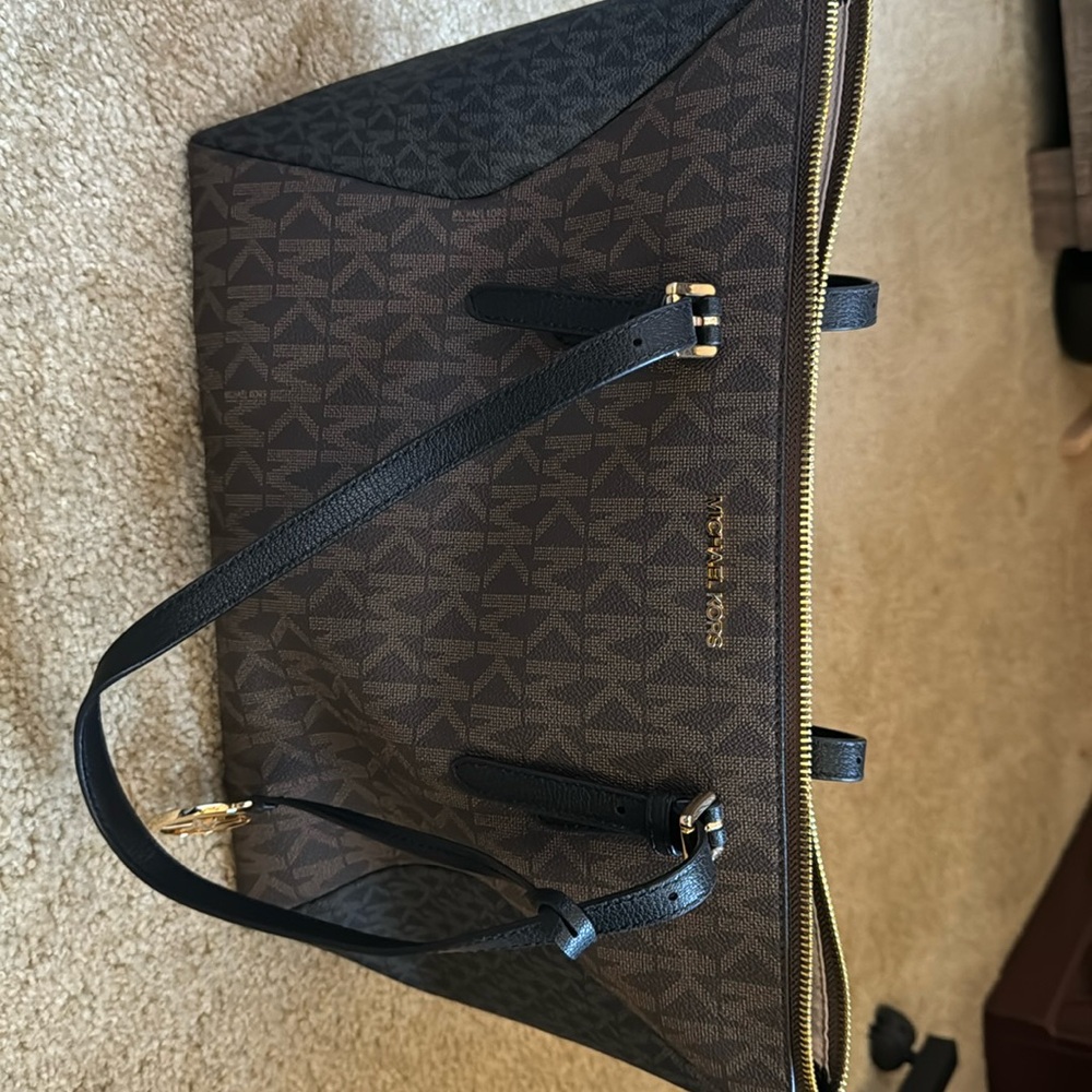 Michael Kors Large Coraline Tote